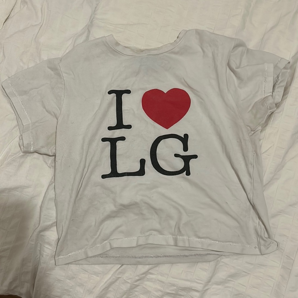 I HEART LG BABY TEE not restocking this size small